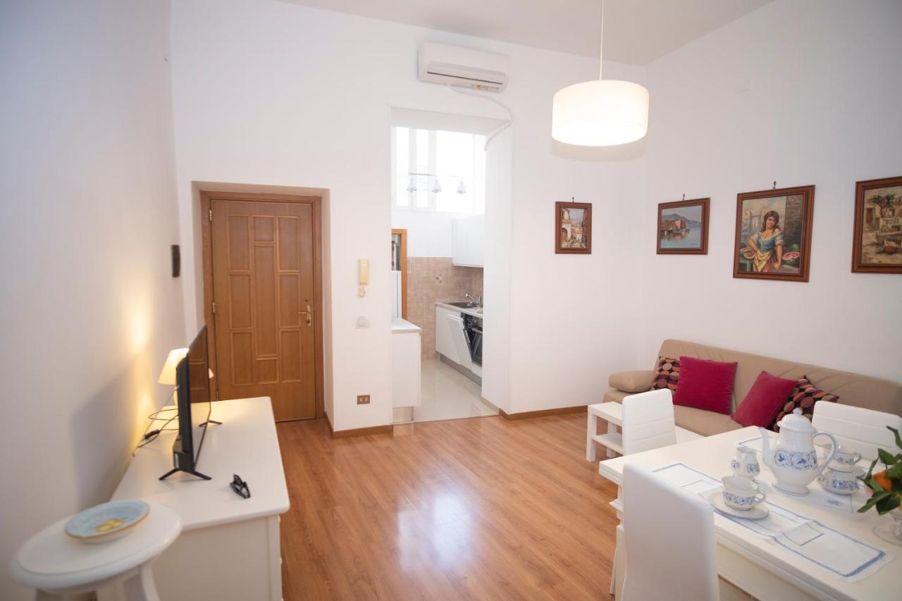Donna Rosaria House Apartment Sorrento Bagian luar foto